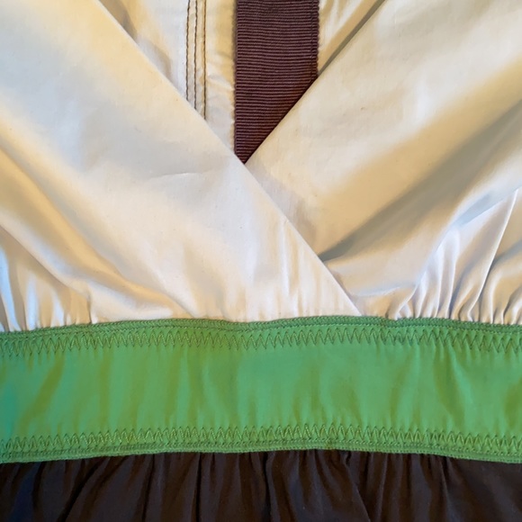 BCBG Max Azria peplum blouse in sheer cotton spandex blend. - Picture 3 of 7